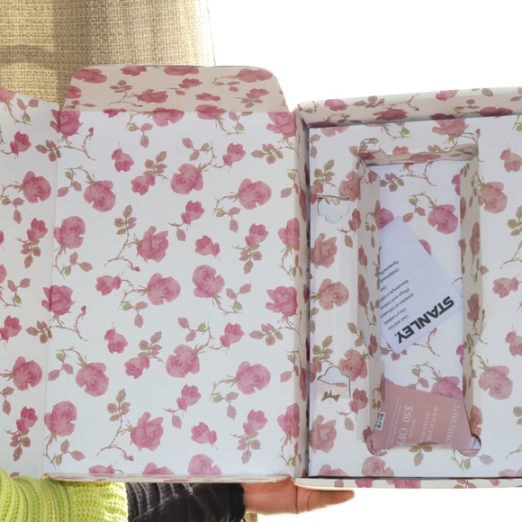 Empty Stanley box - Picture 2 of 2